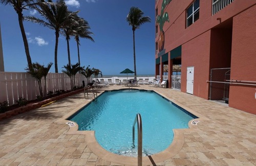 Fort Myers Beach Condo | Casa Playa #205- Toes in the Sand - Pet Friendly