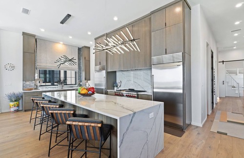Ono Island House | Casa Playa at Eleanor Beach - Stunning 5BR Beachfront Home w/Private Pool