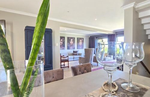 Saint Francis Bay House | Casa Poivre