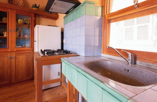 Bosa Historic Centre Apartment | Casa Portella - One Bedroom Apartment, Sleeps 2