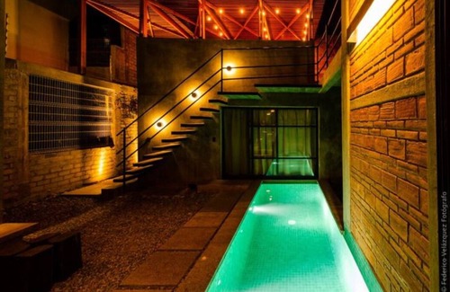 Crucecita House | Casa rústica contemporánea para 8 personas
