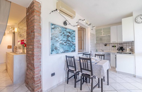 Castiglione Chiavarese Apartment | Casa Relax in Collina