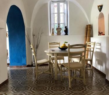 Diano San Pietro House | Casa Relax, un uliveto sul mare.