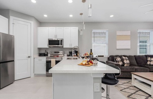 Bonita Springs House | Casa Rio! Modern Pool/Spa Home!