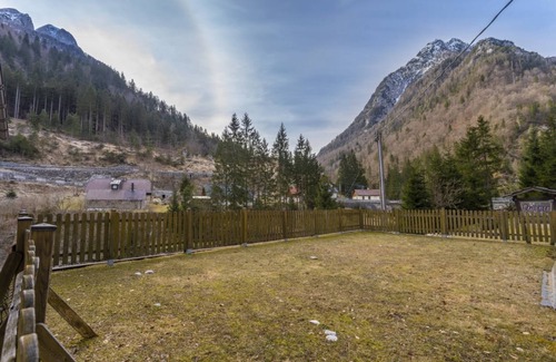 Tarvisio Apartment | Casa Riofreddo! BBQ - Garden and private car parks