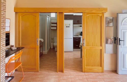 Teror Apartment | CASA ROSALÍA. APARTAMENTO CON VISTAS A LA MONTAÑA