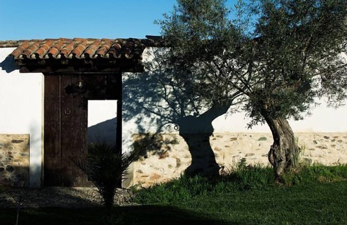 Fuente de Cantos Cottage | Casa Rural Ecológica Huerta del Pirata for 12 people