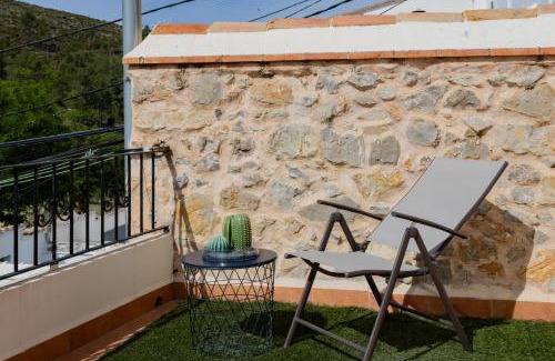 Andilla Apartment | Casa rural La Muralla