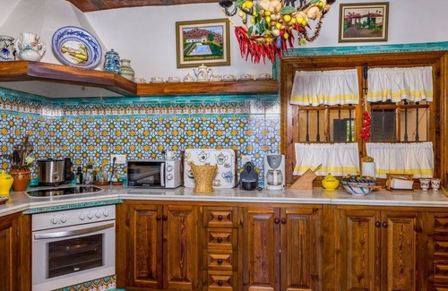 Alora Villa | Casa Rural Los Cucos Álora by Ruralidays