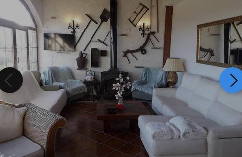 Priego de Cordoba Villa | Casa Rural Los Naranjos Para 7 Personas Pista De Tenis y Piscina privada