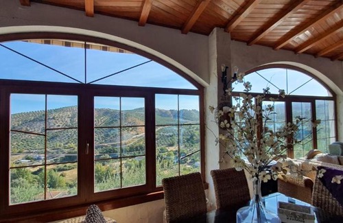 Priego de Cordoba Villa | Casa Rural Los Naranjos Para 7 Personas Pista De Tenis y Piscina privada