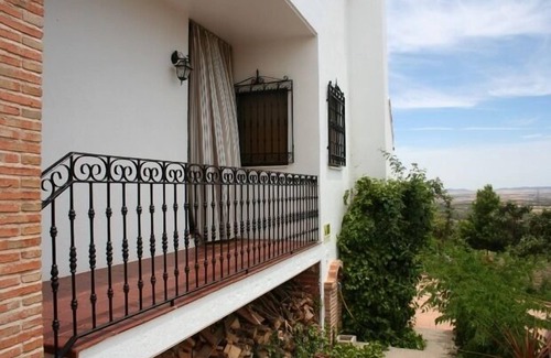 Los Yebenes Cottage | Casa Rural Los Rosales for 8 people