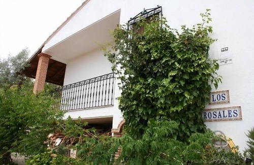 Los Yebenes Cottage | Casa Rural Los Rosales for 8 people