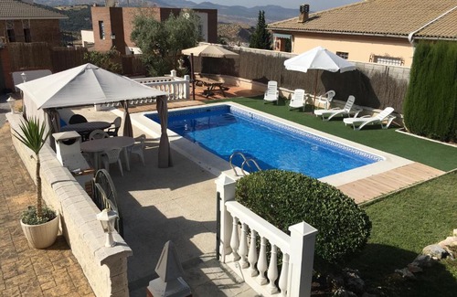 Huetor Santillan House | Casa Rural Mirador de la Sierra