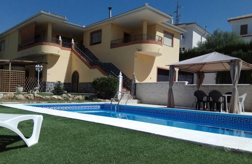 Huetor Santillan House | Casa Rural Mirador de la Sierra