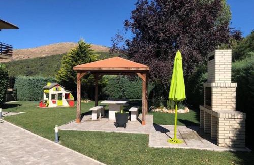 Zarzalejo Ski Chalet | Casa Rural Sierra Oeste