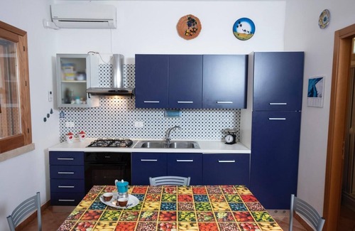 Macari House | Casa Sally with sea view in Macari