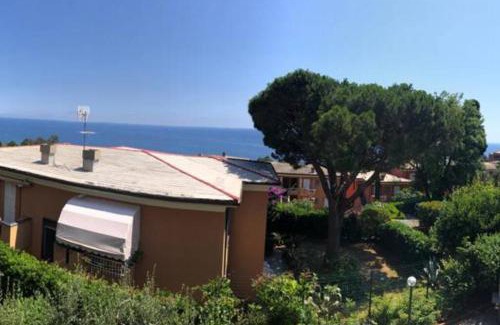 Varazze Apartment | Casa SamAsia