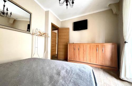 San Andres-San Pablo House | Casa Santa Adriana