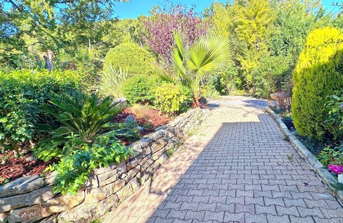 Manosque Villa | Casa Santa Roustagne - Family Villa, Pool and Countryside View