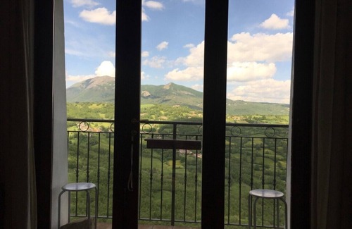 Primaore House | Casa Santini 1. Mountain retreat