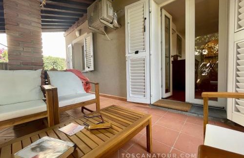 Cecina Apartment | Casa Sara 3 km dal mare aria condizionata by ToscanaTour