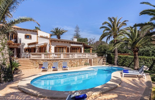 Cala Bona House | Casa Sembat with sea views, pool and Wi-Fi