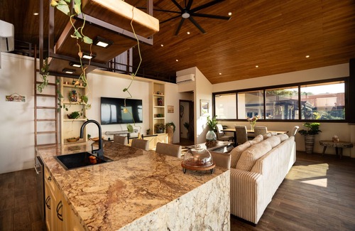 Jaco House | Casa Serendida, with Panoramic Views