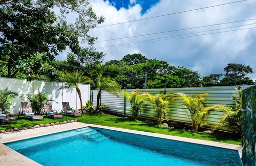 Paraiso Villa | Casa Shubha -- Newly built family villa with private pool, 5 min from the beach!