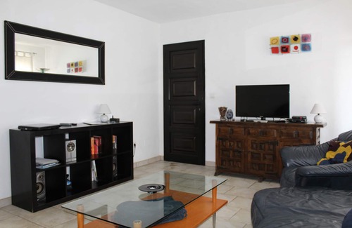 Puerto del Carmen Cottage | #Casa Sin Pena Lanzarote with pool, jacuzzi and sauna