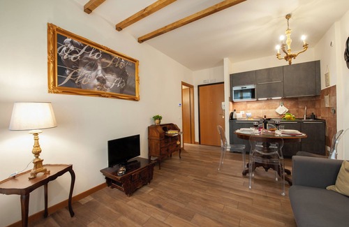 Santa Maria Novella Apartment | Casa Sorelle Flo - Flo Apartments