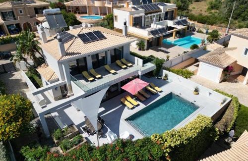 Albardeira Villa | Casa Talay 4 Bedroom Pool Villa - Meia Praia Beach, Lagos