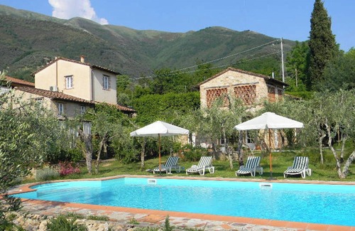 Camaiore Villa | Casa Torretta at Borgo4case - antico rustico in pietra, immerso nella natura