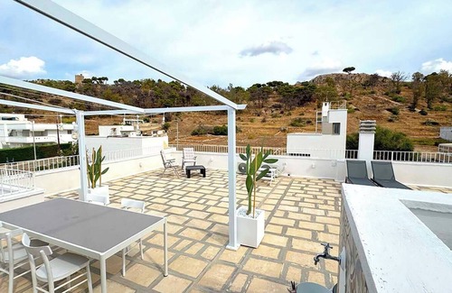 Lido Conchiglie Apartment | Casa Vacanze OBLÒ between Lido Conchiglie and Montagna Spaccata