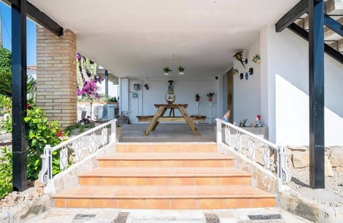 Alcanar Ski Chalet | Casa Vacacional Familiar