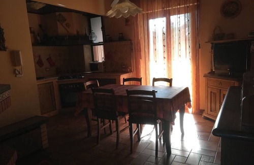 Santa Venerina House | casa vacanza a piedi dell etna