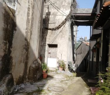 Aieta House | Casa- Vacanza Giro' - C2A6PEU3OW