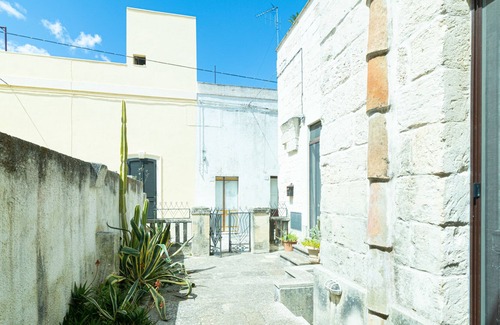 Spongano House | Casa vacanza La Sponganese