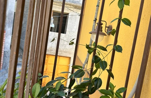 Motta Camastra Apartment | CASA VACANZE "ANTICO BORGO A DUE PASSI DALLE GOLE ALCANTARA" APPARTAMENTO ULIVO