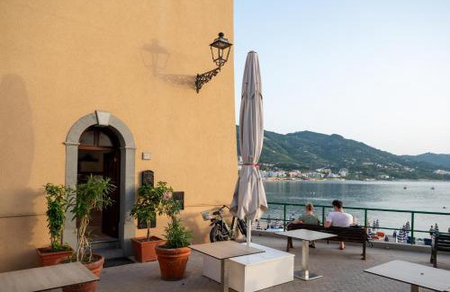 Old Town Apartment | Casa Vacanze Tramonto alla Marina