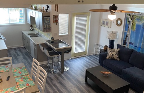 Panama City Beach Villa | Casa Verano (Summer House) Unit B
