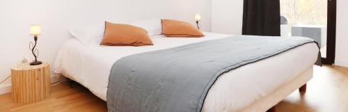 Senlis Apartment | Casa Verde by La Boîte En Plus