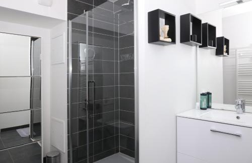 Senlis Apartment | Casa Verde by La Boîte En Plus