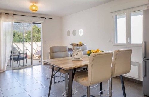 Moriani-Plage Apartment | Casa Verde