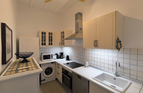 Follonica House | Casa Viale Italia - homely house with direct access to the sandy beach