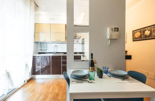 Cattolica Apartment | Casa vicino al mare con garage e terrazza