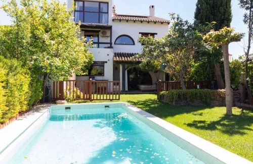 Restabal House | Casa Viernes