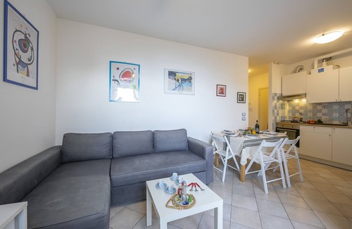 Varazze Apartment | Casa Viola with shared pool sea view, Varazze, Italy