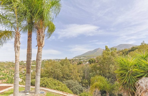 Alhaurin el Grande Villa | Casa Vista - Perfect setting to explore the Costa del Sol or southern Andalusia.