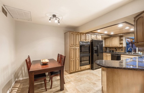 Raskin Estates House | Casa Voltaire by Porter | Luxury Heated Pool & Spa in Scottsdale, AZ